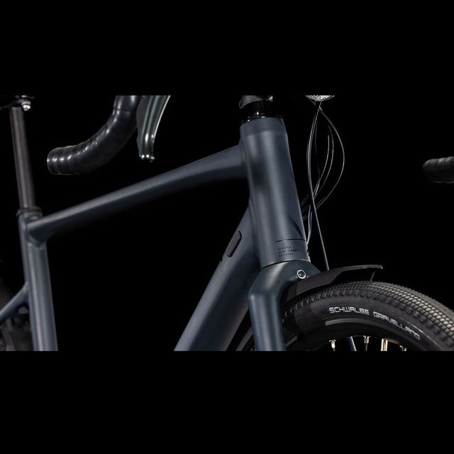 CUBE Nuroad Pro FE gravel-pyörä CUBE Nuroad Pro FE gravel-pyörä